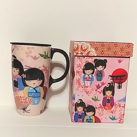 Kokeshi Doll Travel Mug with Box - Picture 4 of 8